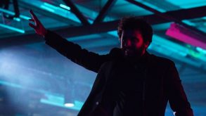 Nish Kumar yn Trafod Popeth am Fach ar BBC 6 Music